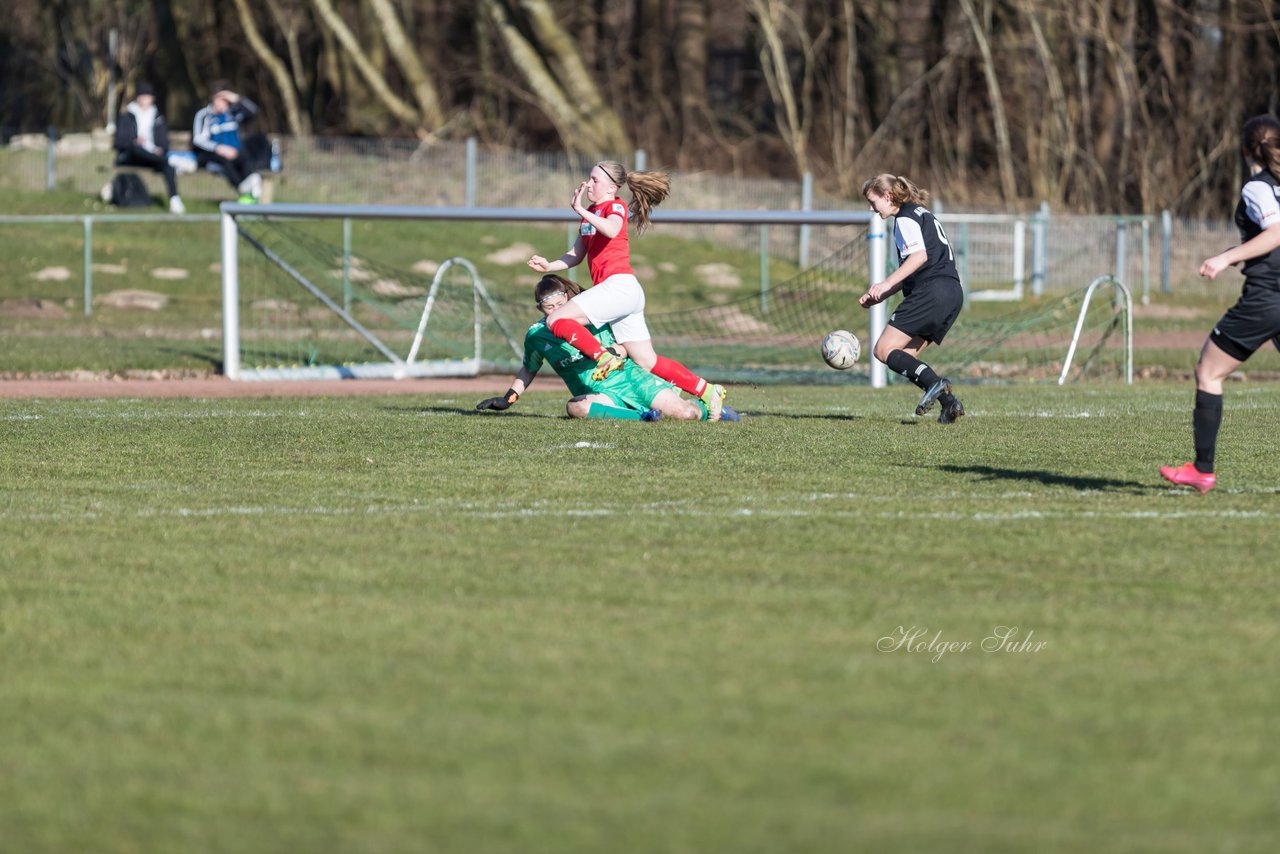 Bild 401 - wBJ Holstein Kiel - Magdeburger FFC : Ergebnis: 2:2